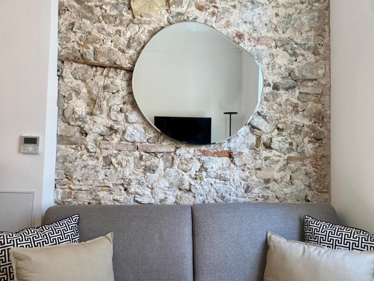 Au Coeur Du Viel Antibes - Cosy Appartement Dış mekan fotoğraf