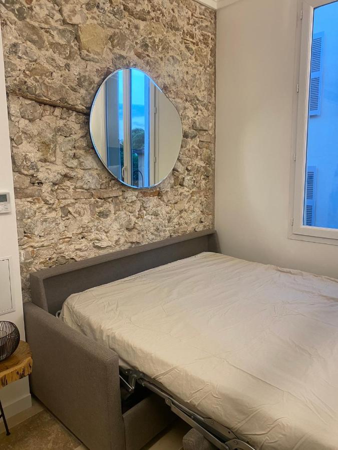 Au Coeur Du Viel Antibes - Cosy Appartement Dış mekan fotoğraf